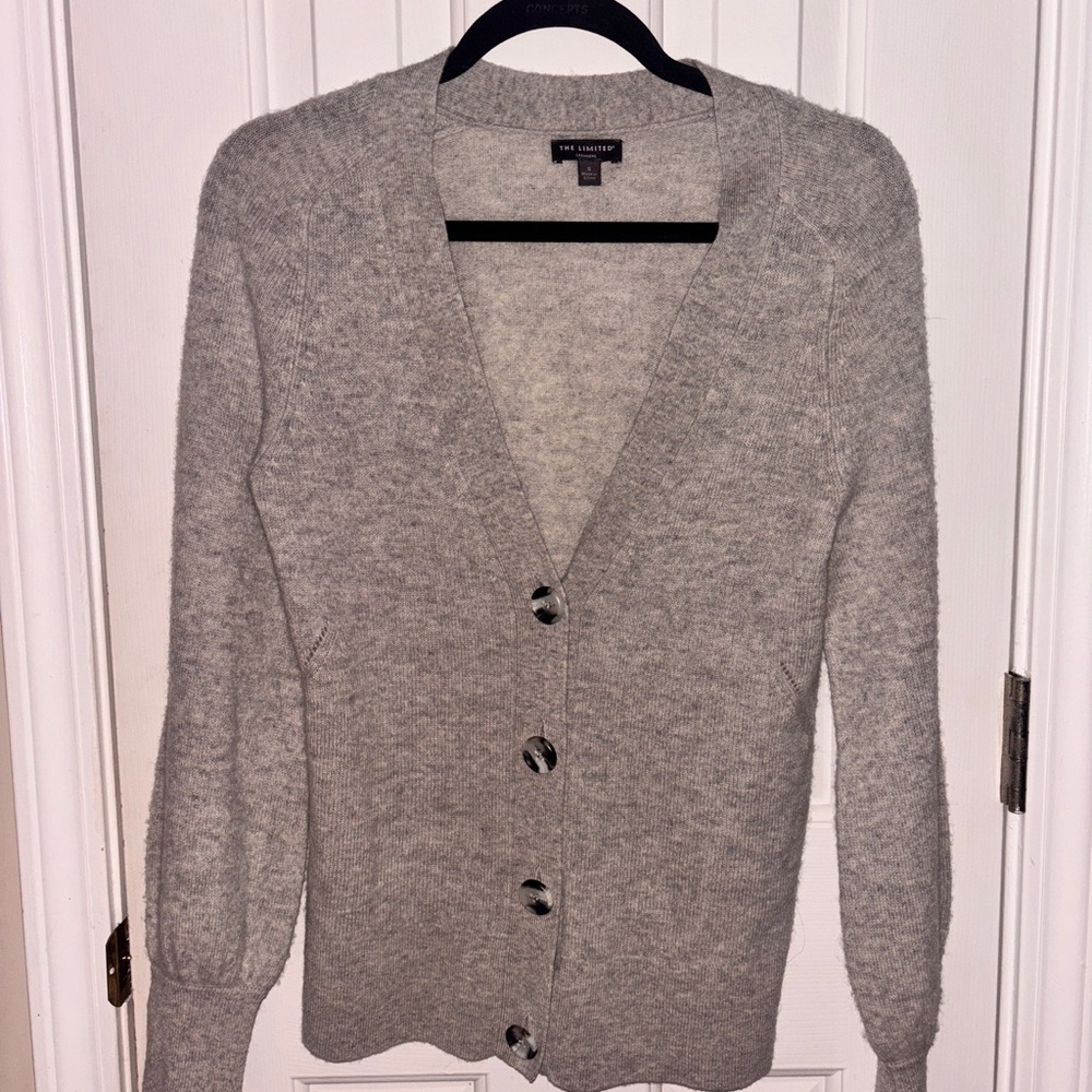 The Limited Heather Gray Cashmere Sweater